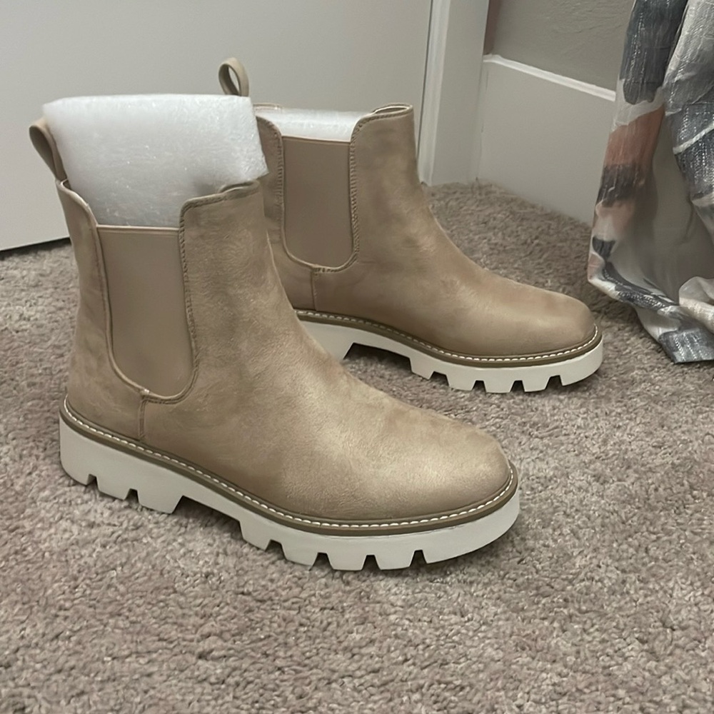 Chinese laundry boots